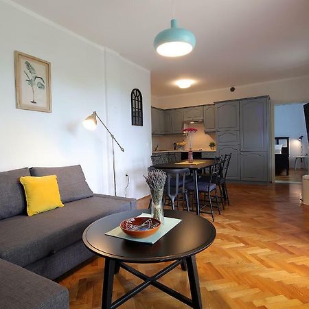 Moro Apartment Malinska Exterior photo
